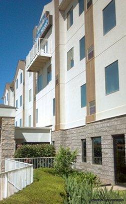 Chisholm Suite Hotel 던컨 외부 사진